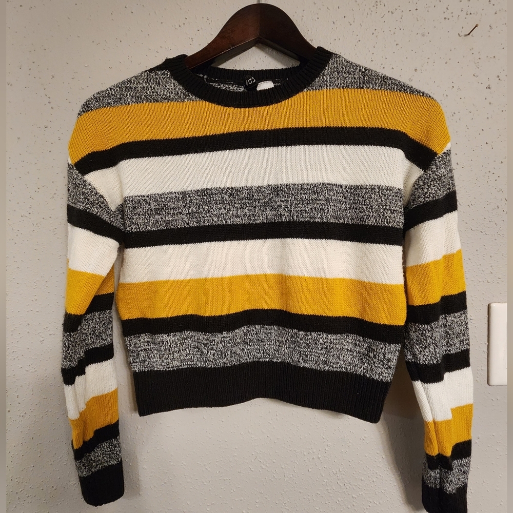H&M crop knit sweater